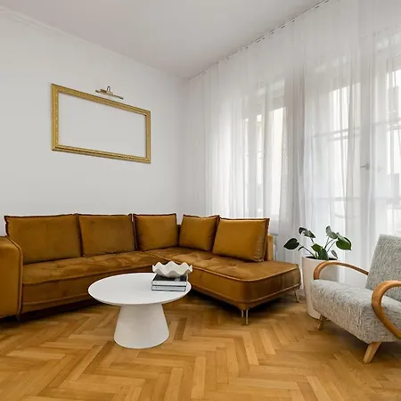 Golden Heritage In The Heart Of Old Town Apartmán Bratislava